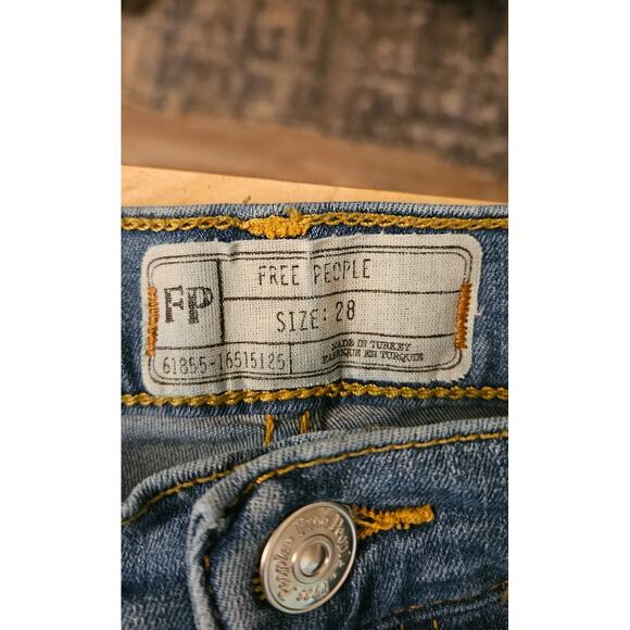 Distressed FREE PEOPLE Anthropologie High Rise Busted‎ Knee Skinny Jeans Size 28 - Picture 5 of 7